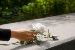 Aposentada por incapacidade permanente conquista benefícios de pensão por morte dos pais (25/07/2025)